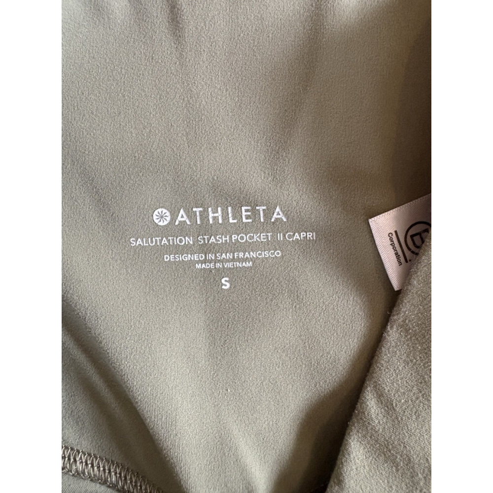 Athleta Salutation Stash Pocket II Capri Legging Light Green Size Small - Picture 4 of 6